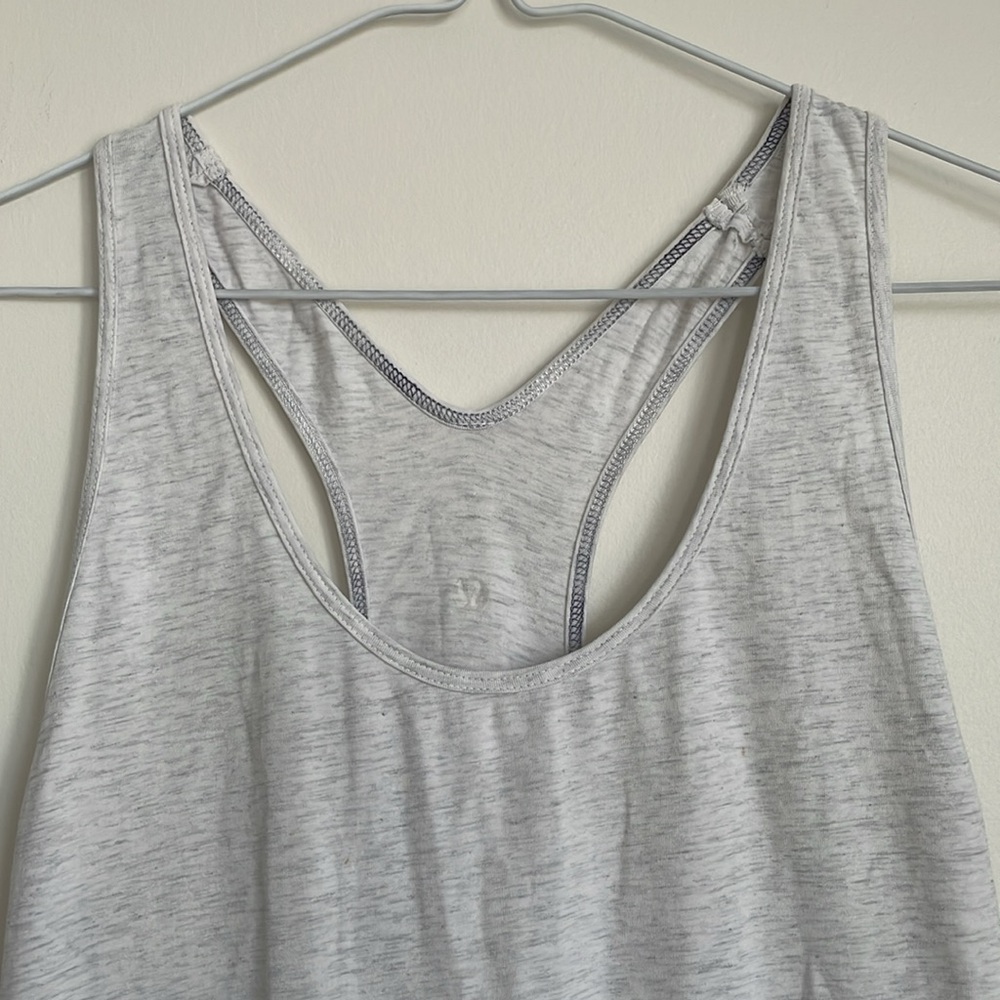 🌸🌸 LULULEMON | Soft Racerback Tank - Picture 3 of 5